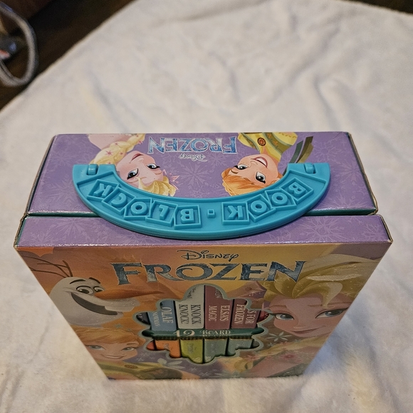 Disney Frozen Stories EUC - Picture 3 of 7